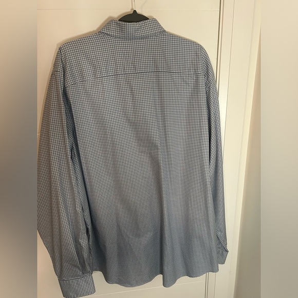 Eddie Bauer classic fit wrinkle stain resistant size tall xl light blue checker - Picture 2 of 3